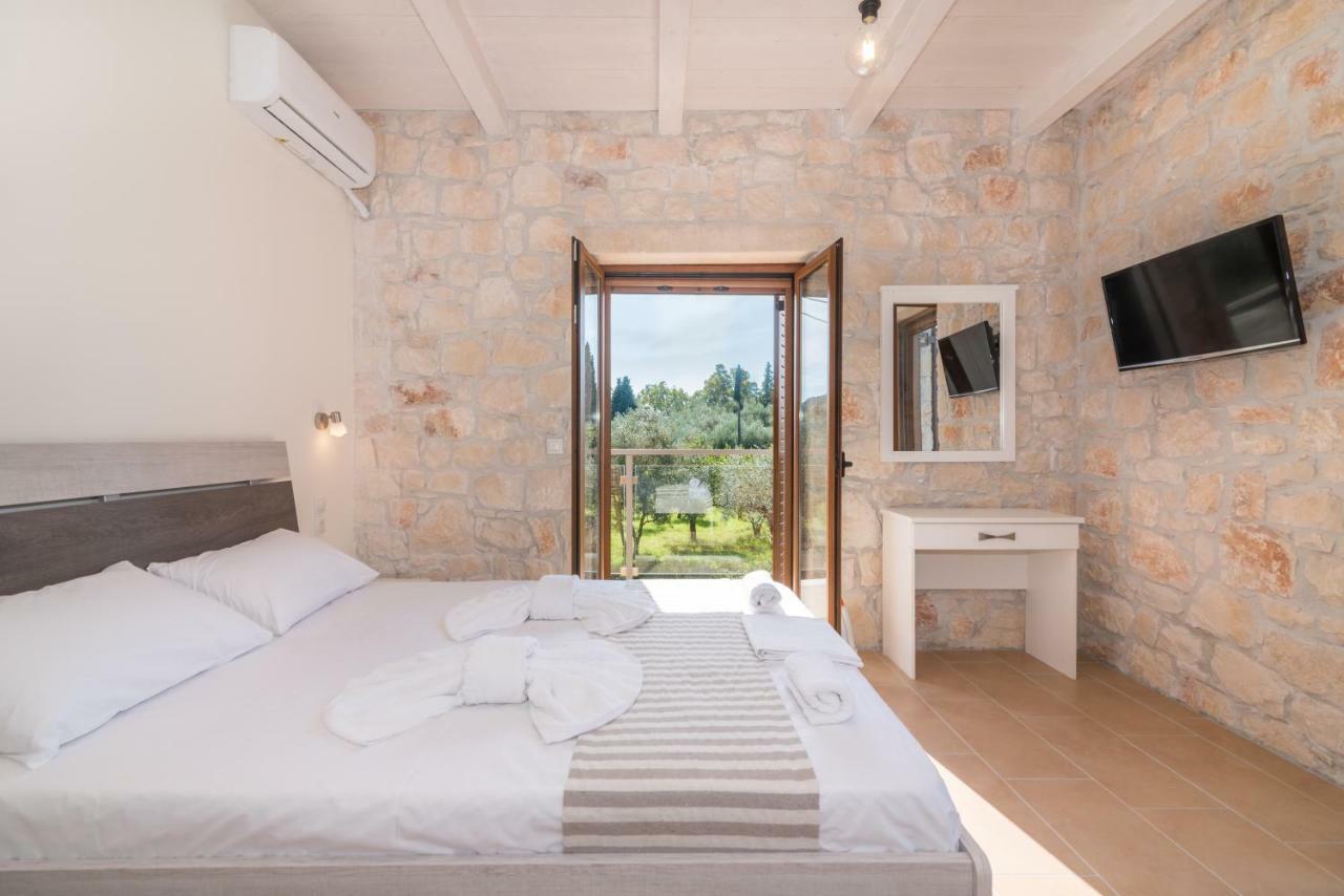 Green Stone Villas Apartments Kalamákion 외부 사진