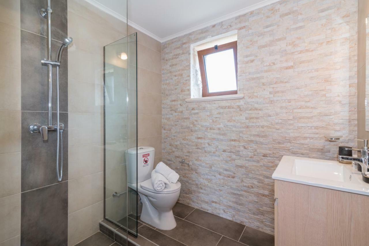 Green Stone Villas Apartments Kalamákion 외부 사진